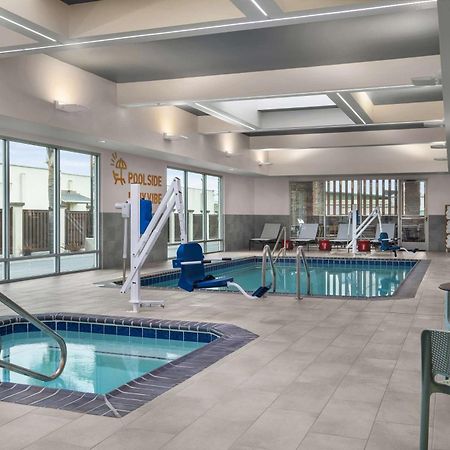 Home2 Suites By Hilton Eureka Exterior photo