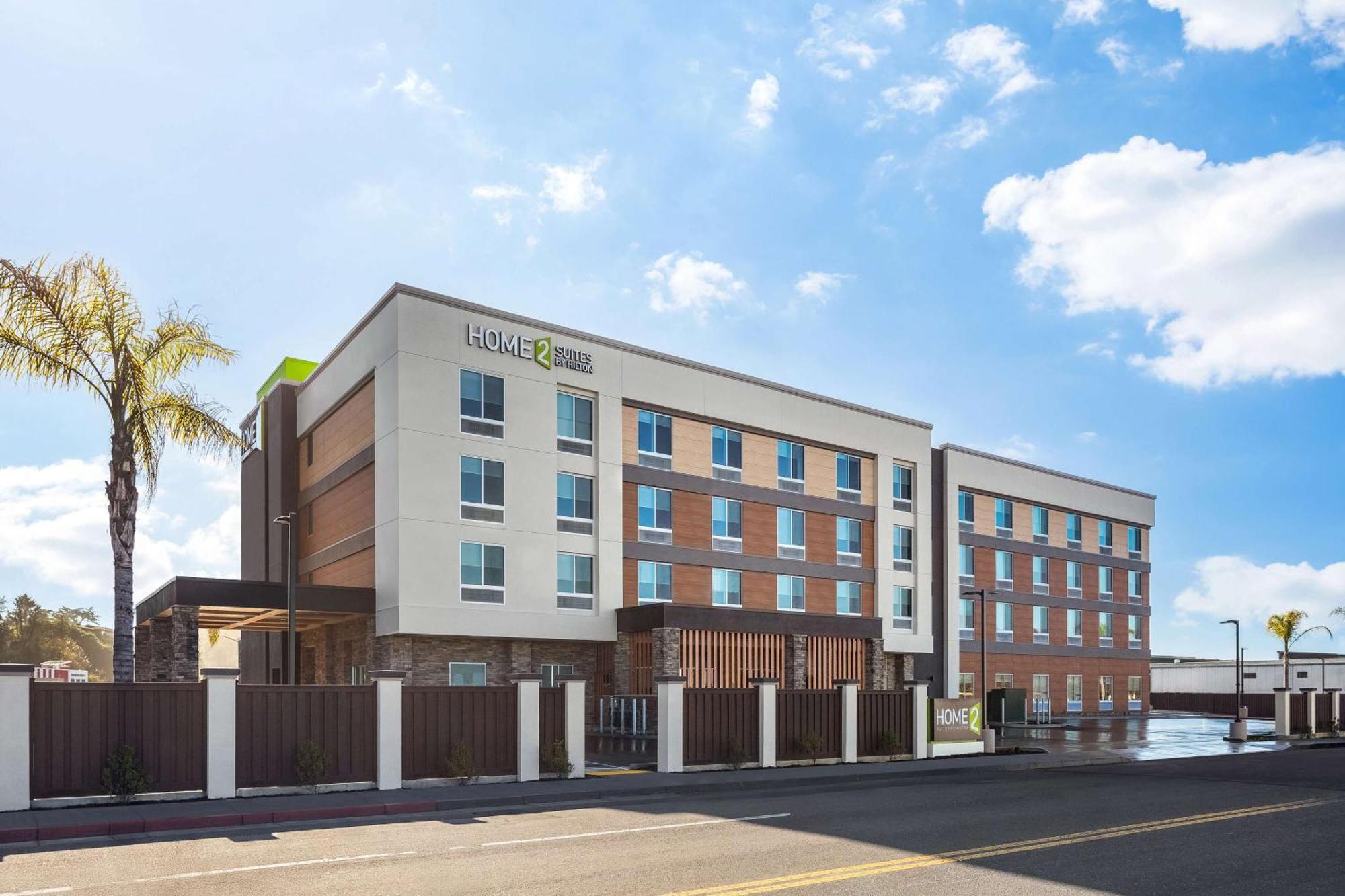 Home2 Suites By Hilton Eureka Exterior photo